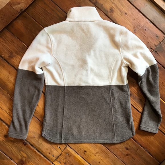 SOLDToad&Co Liftie Polar Bear Pullover Fleece - Picture 6 of 6